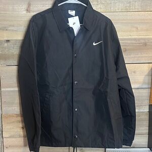 Nike Men's Black Jacket